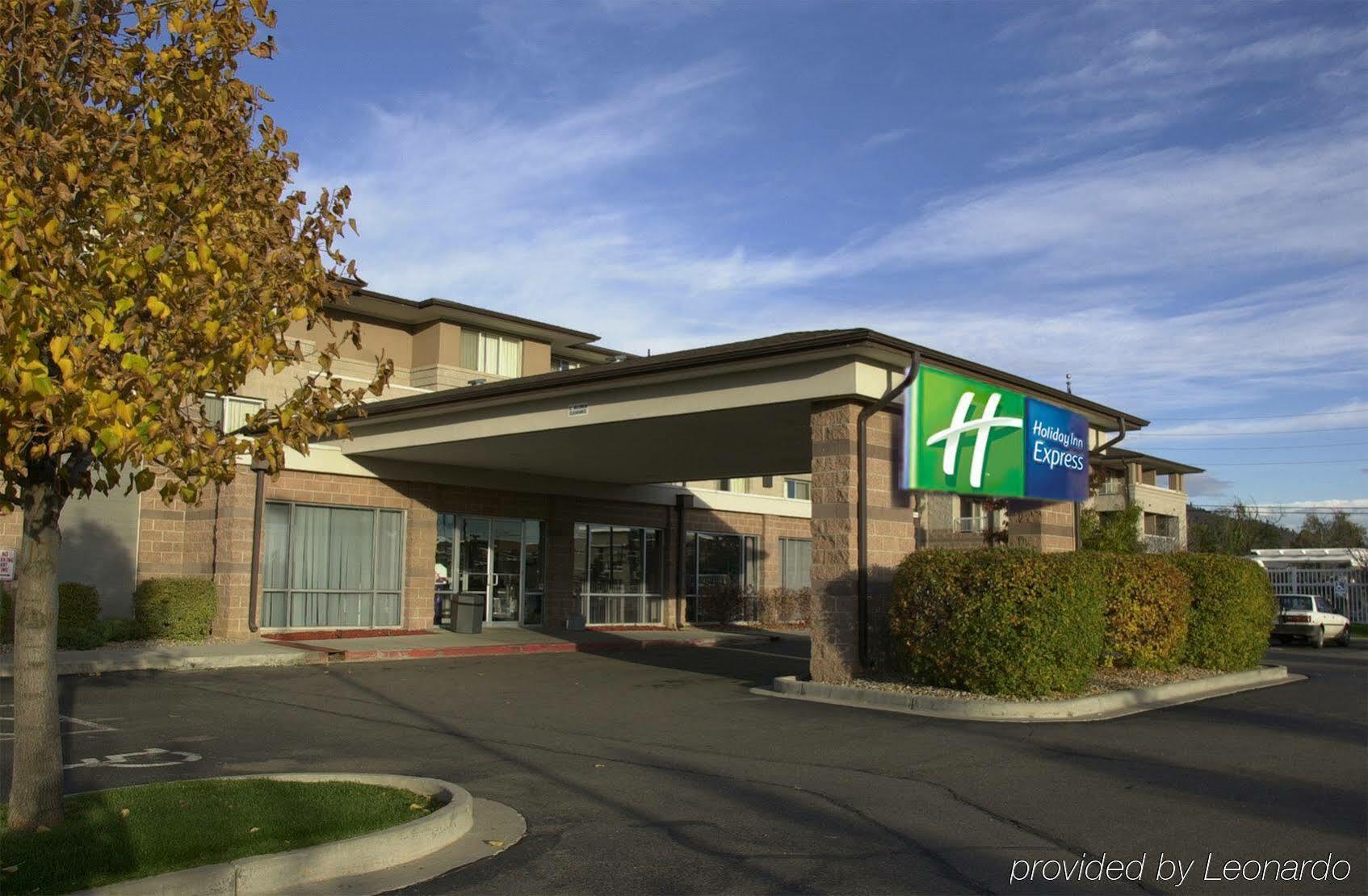 Comfort Inn & Suites Boulder Exterior photo